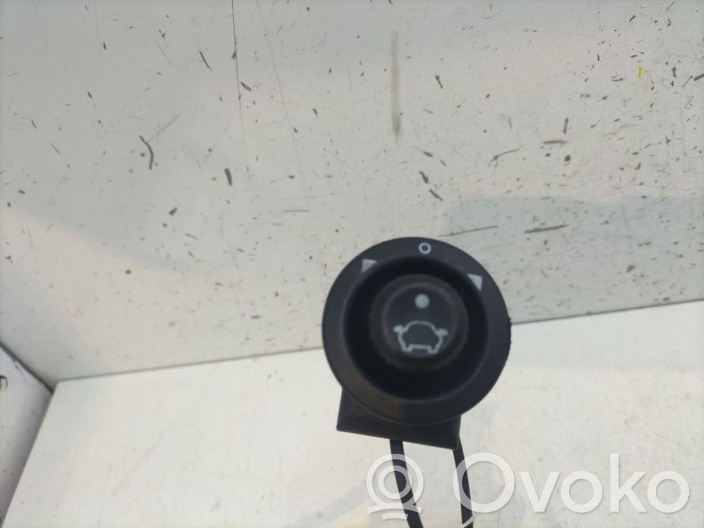 Ford Puma Wing mirror switch 