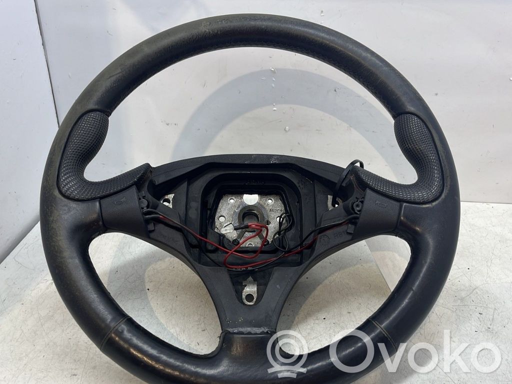 Volan   125329080