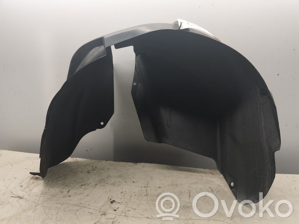 Nissan Note (E11) Nadkole tylne 
