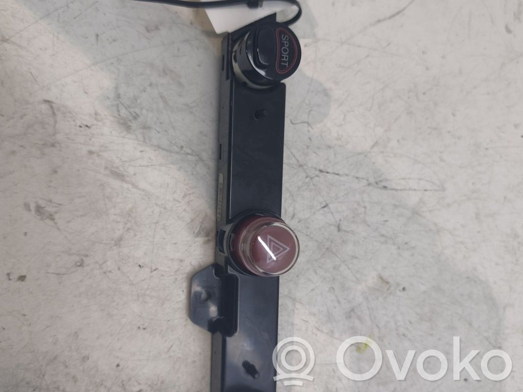 Fiat 500 Hazard light switch 