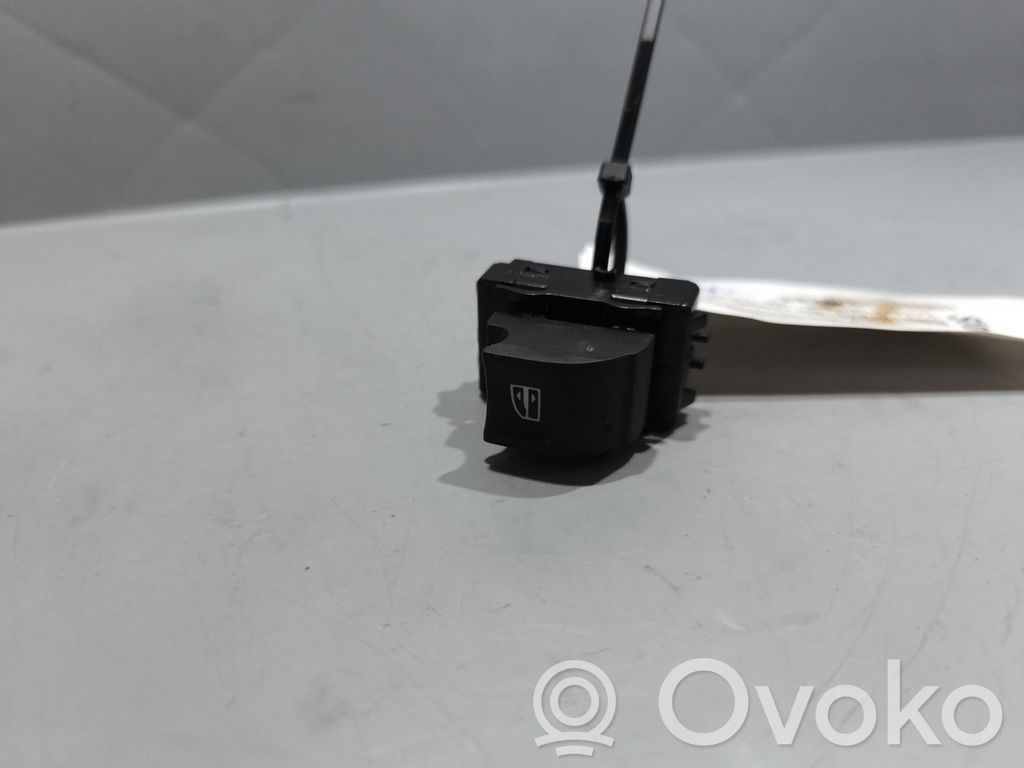 Interruptor del elevalunas eléctrico   254214896R