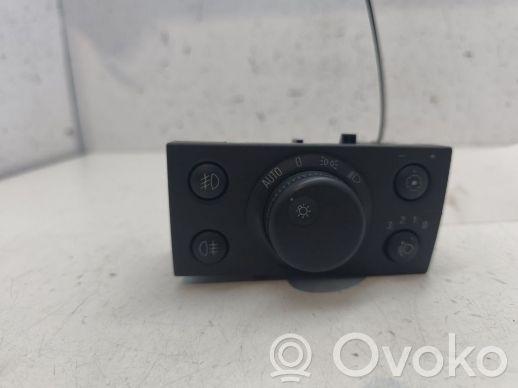 Opel Vectra C Light switch 