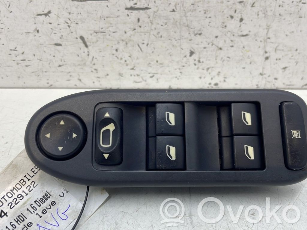 Citroen C5 Electric window control switch 