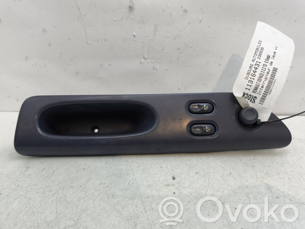 Electric window control switch   7701686910