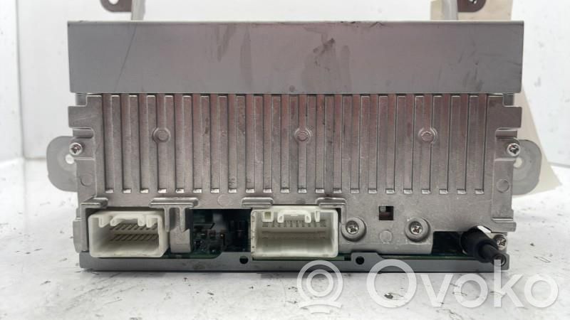Citroen C-Crosser Panel / Radioodtwarzacz CD/DVD/GPS 