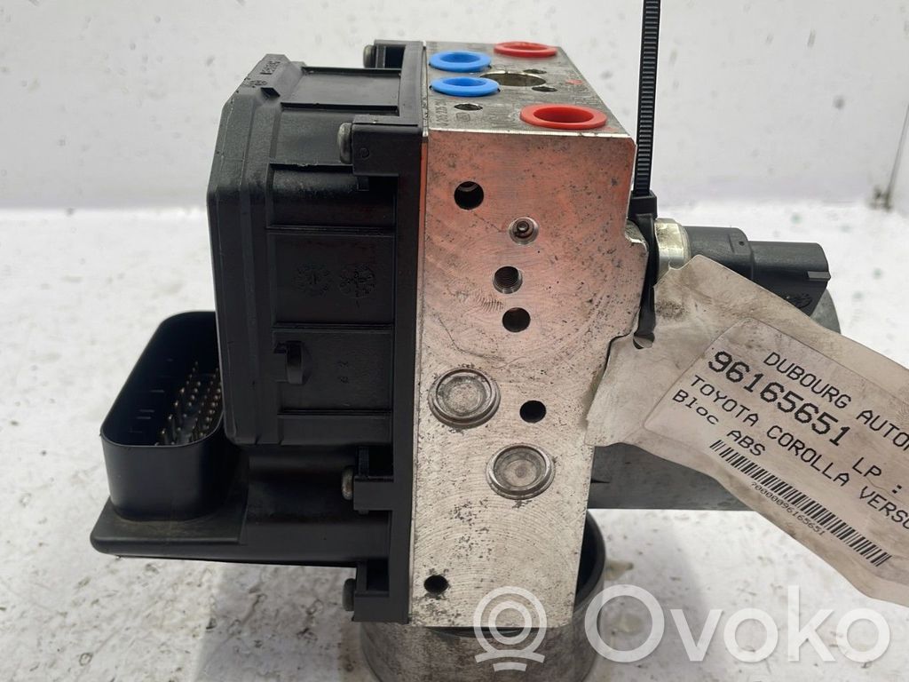 Toyota Corolla Verso E121 ABS Steuergerät 