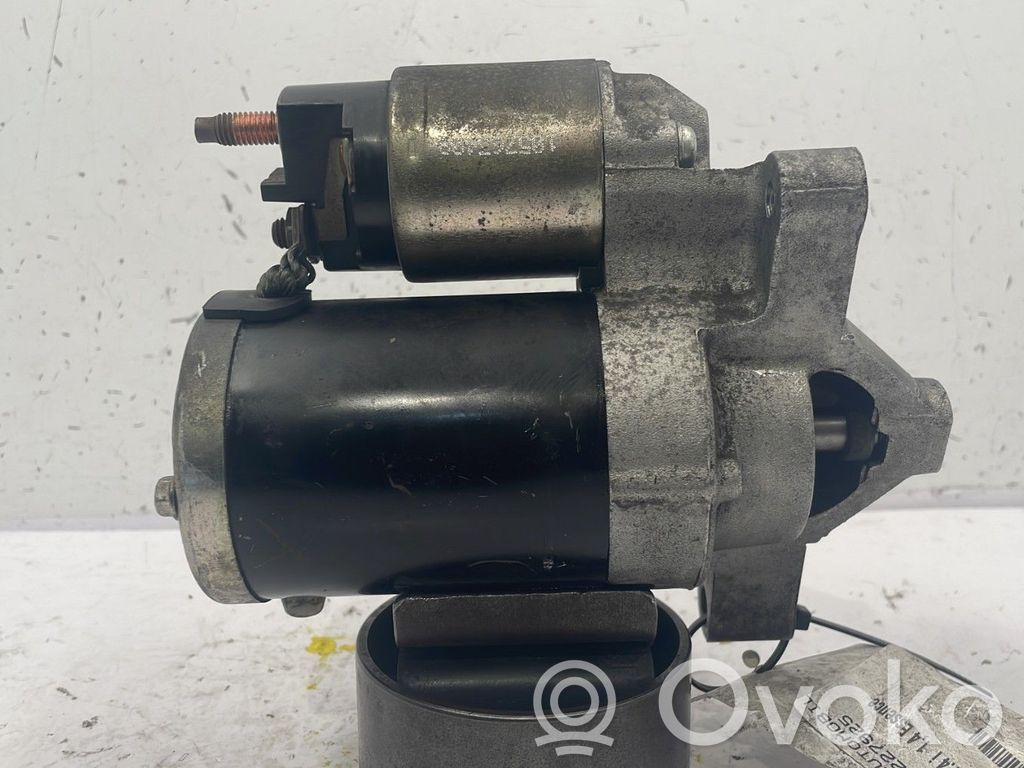 Motor de arranque   00005802M9