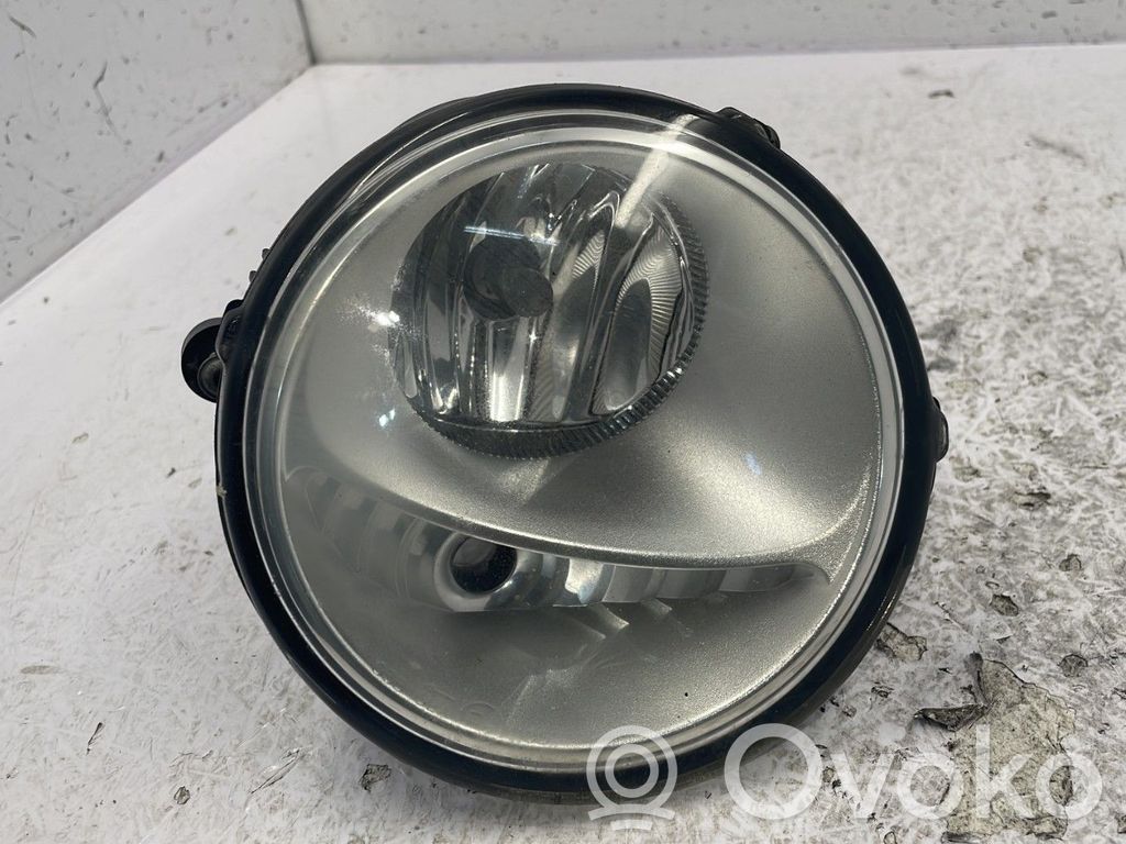 Etusumuvalo   261509865R