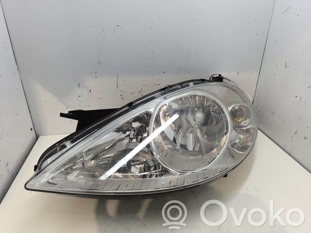 Mercedes-Benz A W169 Faro/fanale