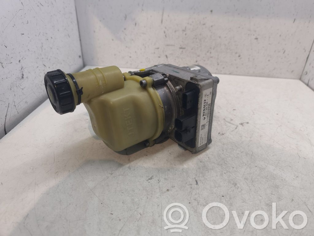 Ohjaustehostimen pumppu   491101292R