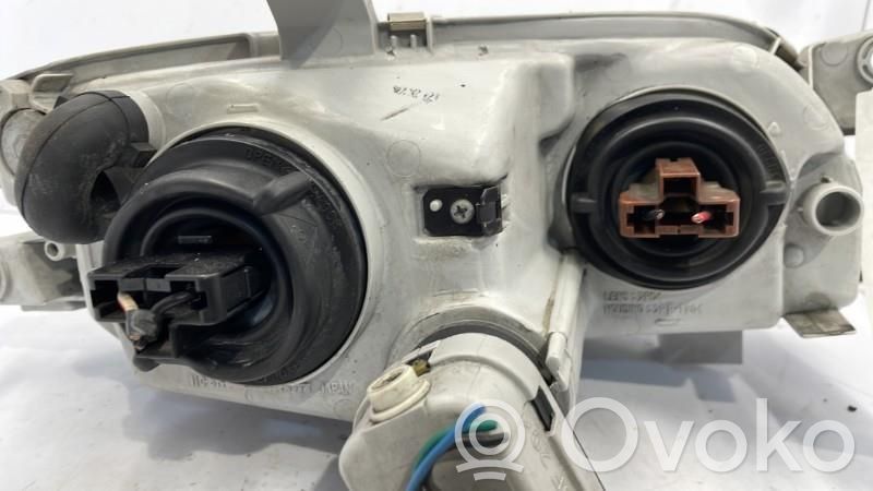 Mazda 323 Headlight/headlamp 