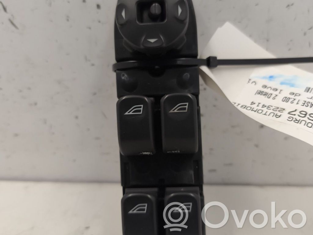 Jaguar X-Type Electric window control switch 