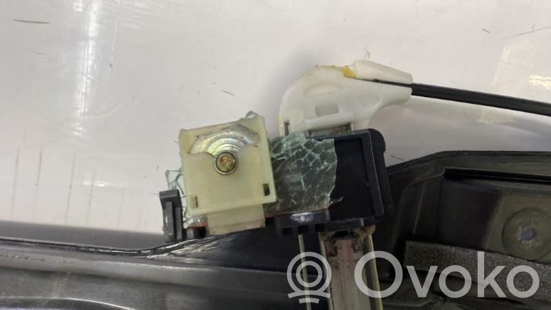 Mazda 6 Elektryczny podnośnik szyby drzwi tylnych 