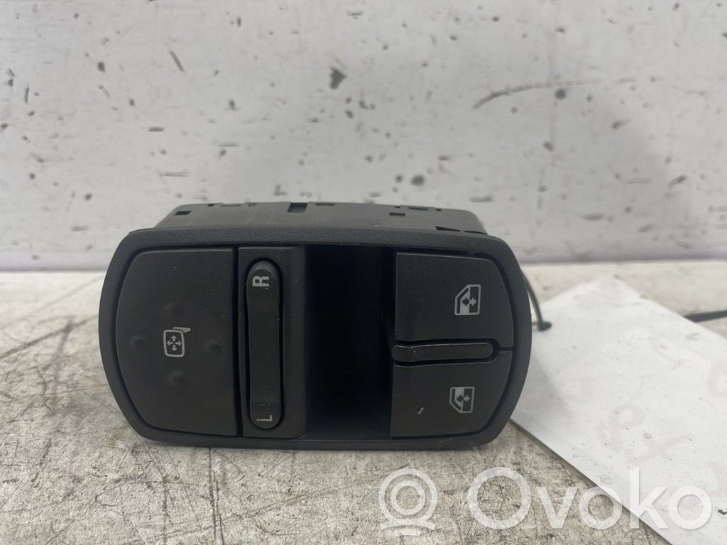 Opel Corsa D Przyciski szyb 