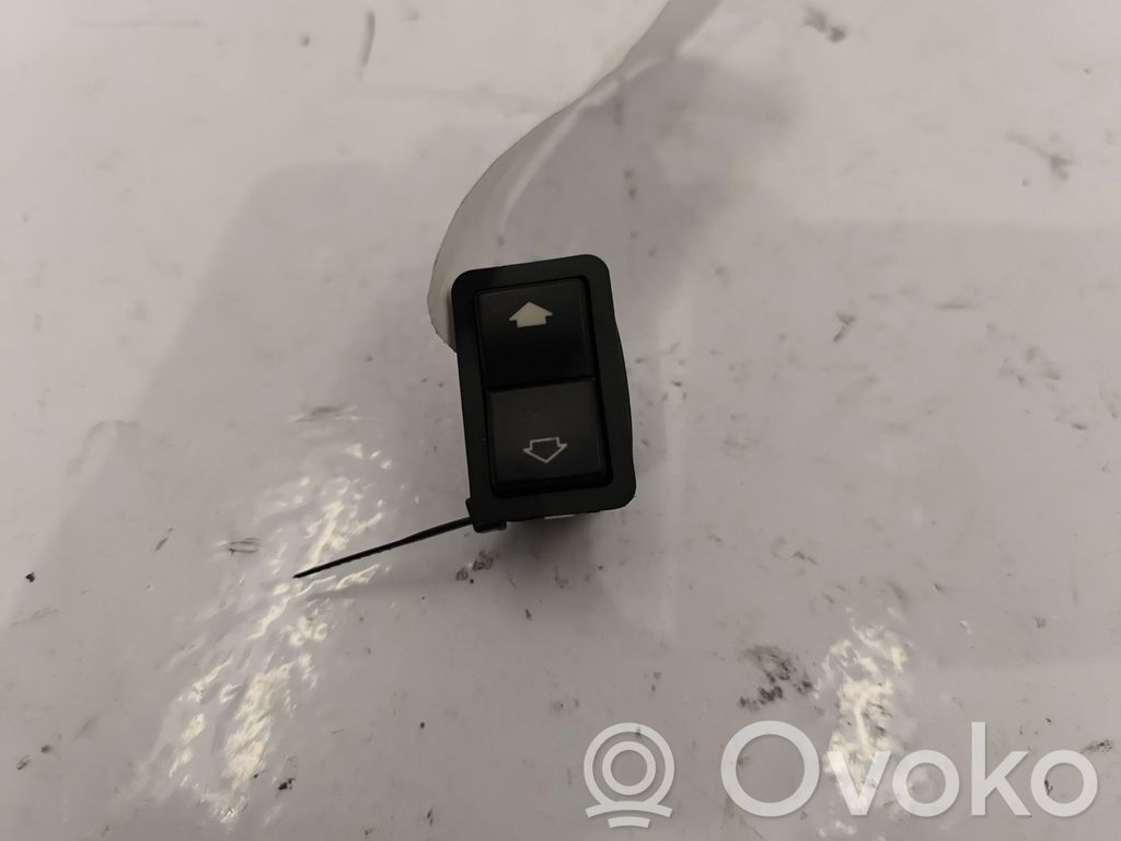 Interruptor del elevalunas eléctrico   61318368974