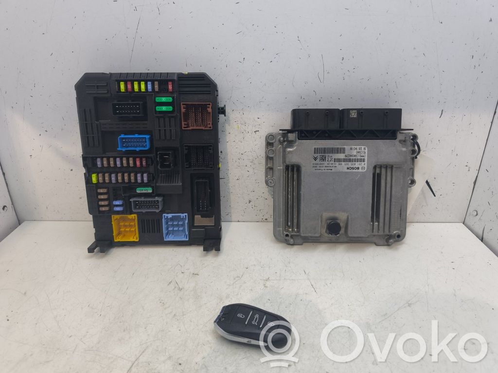 Engine ECU kit and lock set   1636054380