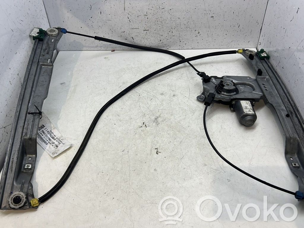 Renault Clio III Alzacristalli della portiera anteriore con motorino