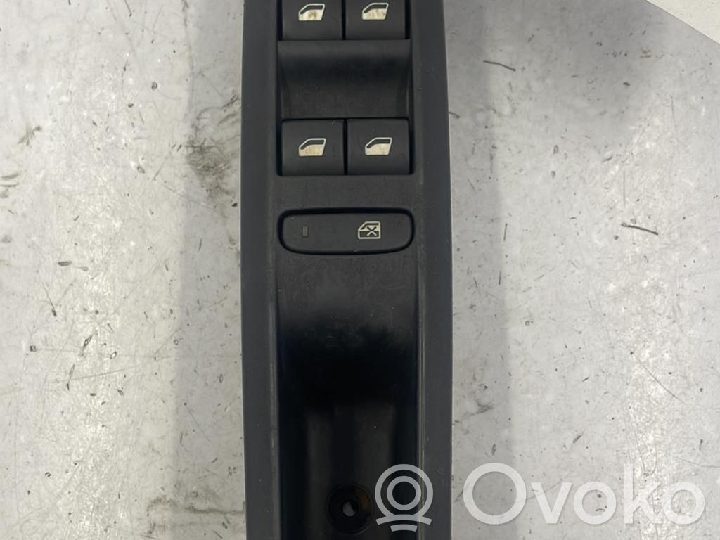 Citroen C4 II Interruttore di controllo dell’alzacristalli elettrico