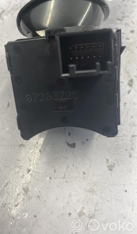 Opel Zafira C Palanca de intermitentes 