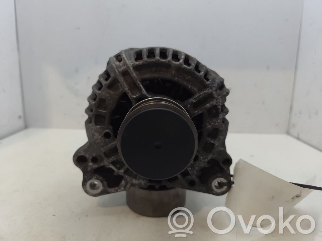 Volkswagen Polo IV 9N3 Generator/alternator 