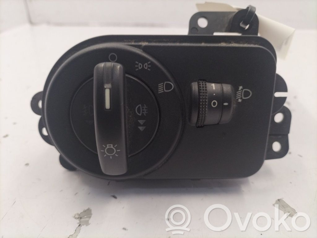 Ford Fiesta Light switch 
