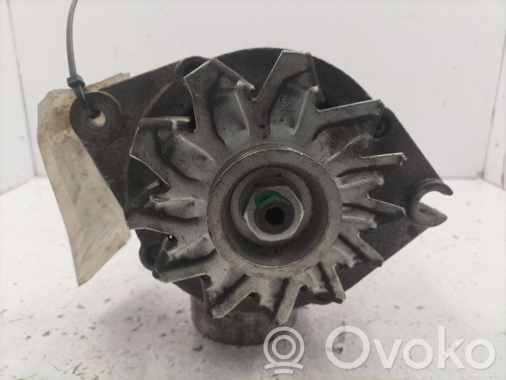 Peugeot 309 Alternador 