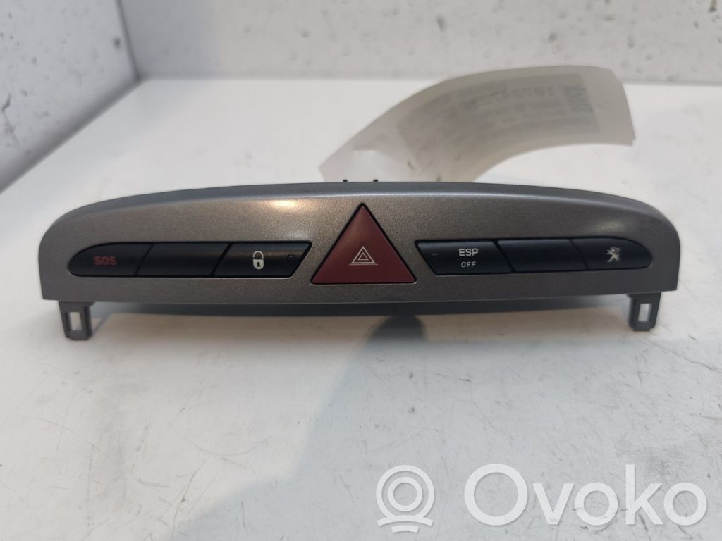 Peugeot 308 Botón interruptor de luz de peligro 