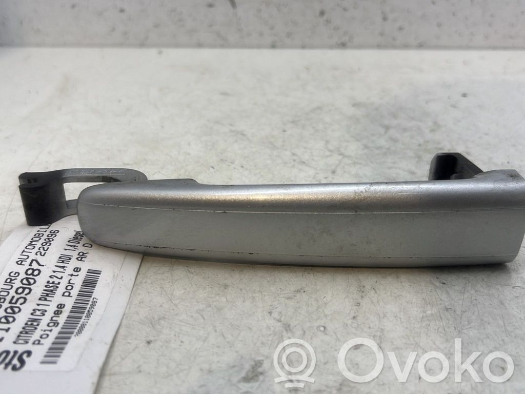 Manecilla externa puerta trasera   00009101W4