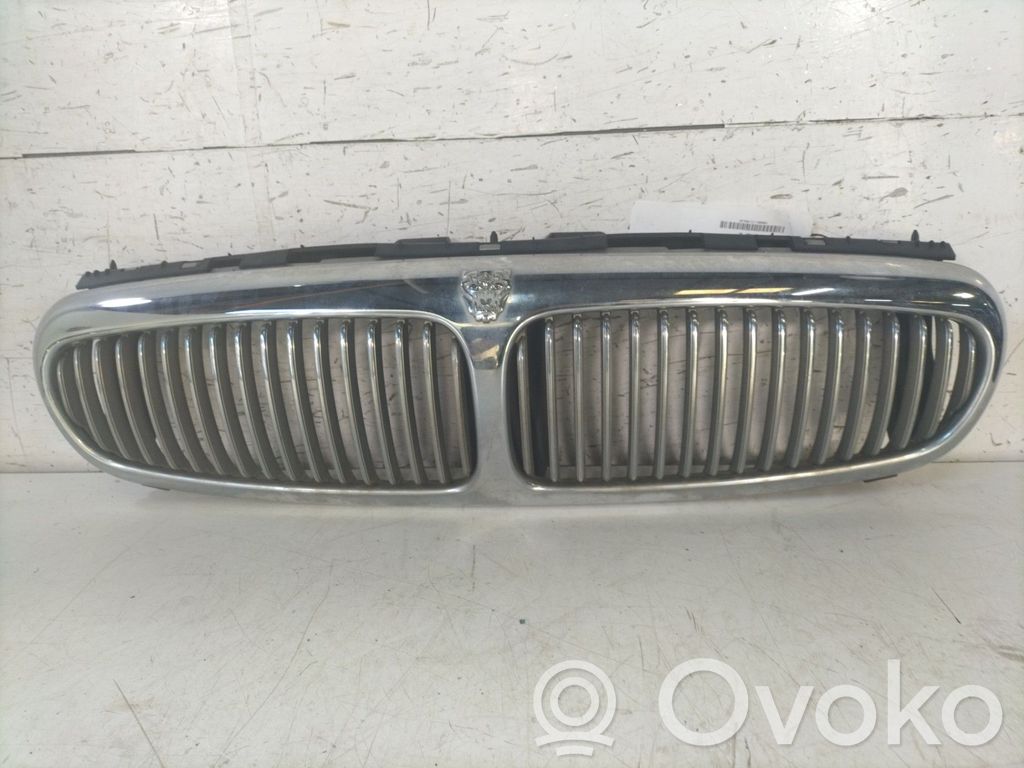 Jaguar X-Type Front grill 
