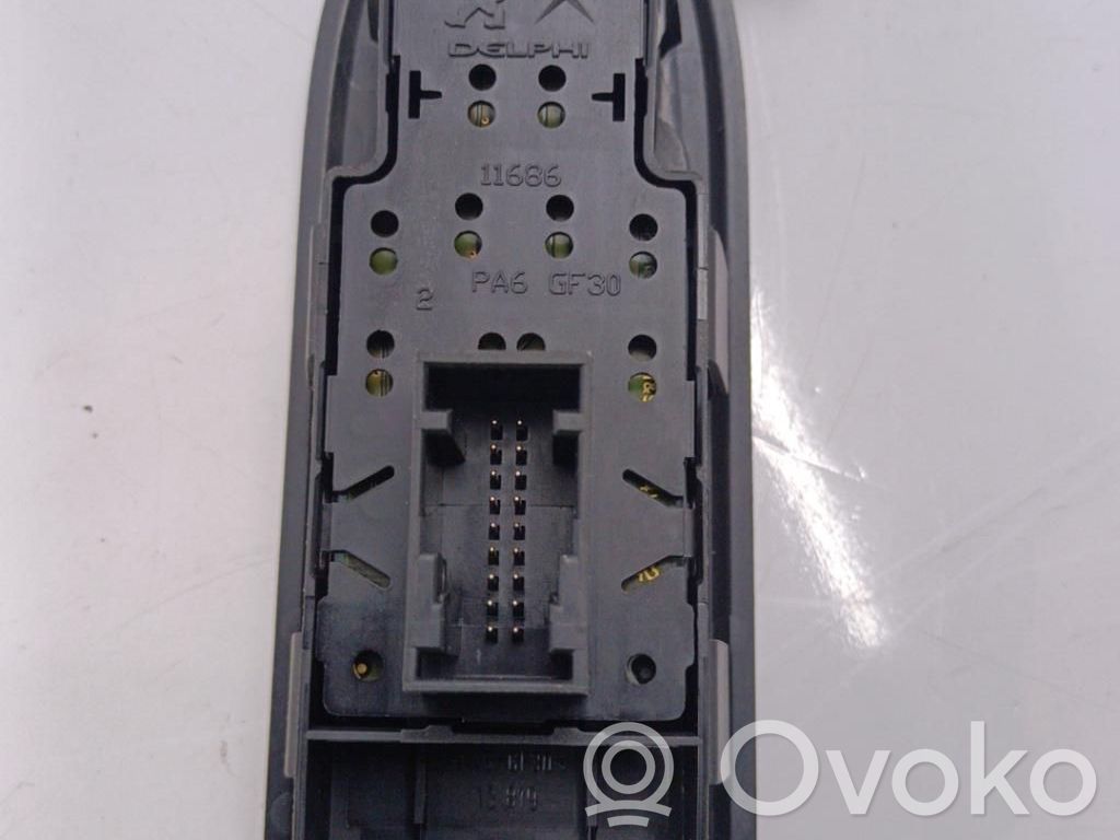 Peugeot 308 Comutator comandă geamuri electrice 