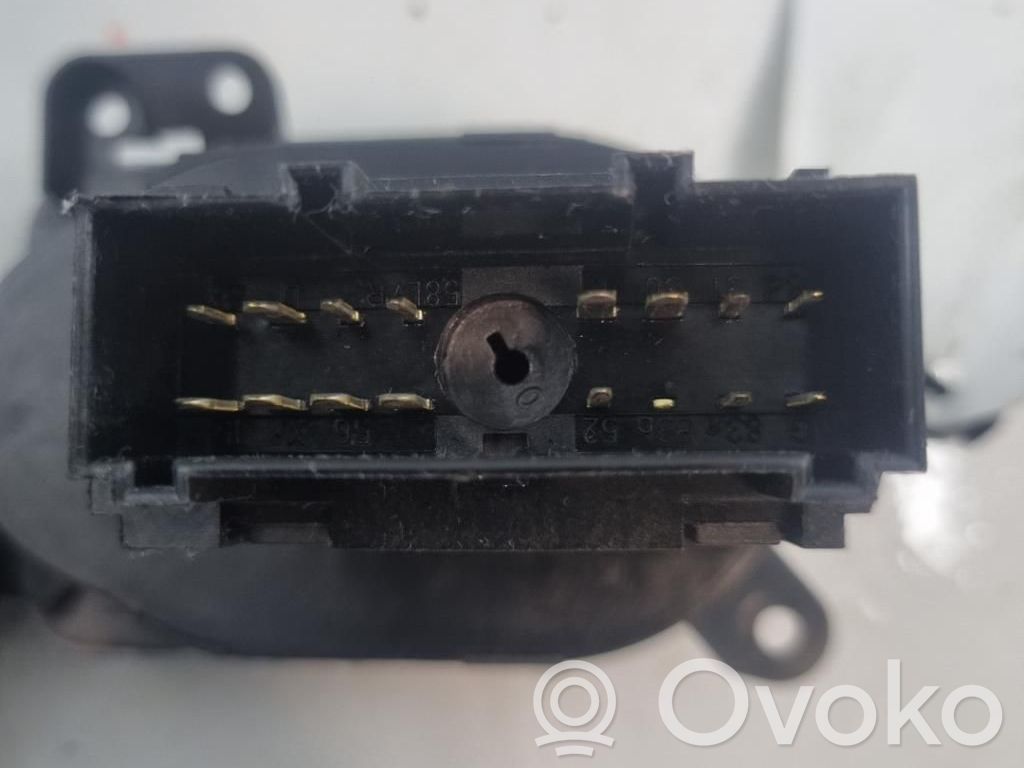 Light switch   2S6T13A024CB