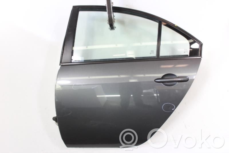 Nissan Primera Puerta trasera 