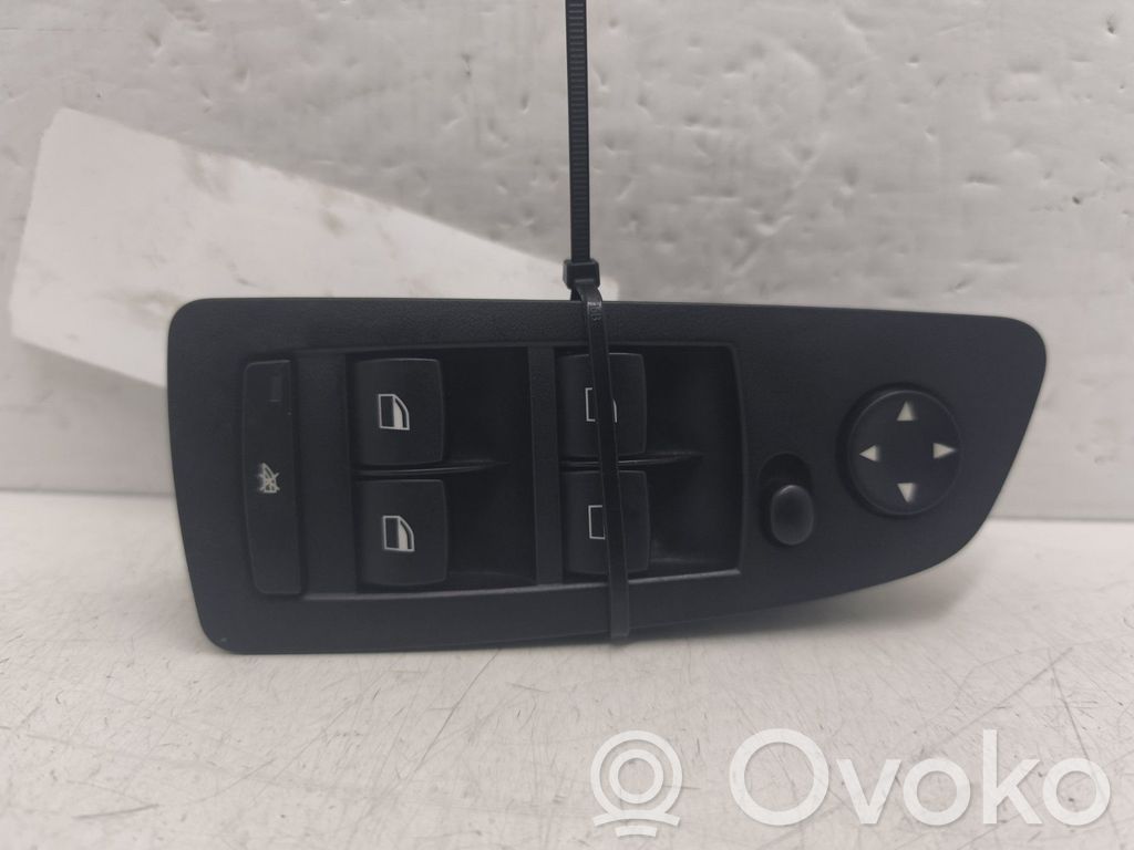 BMW 1 E81 E87 Electric window control switch 