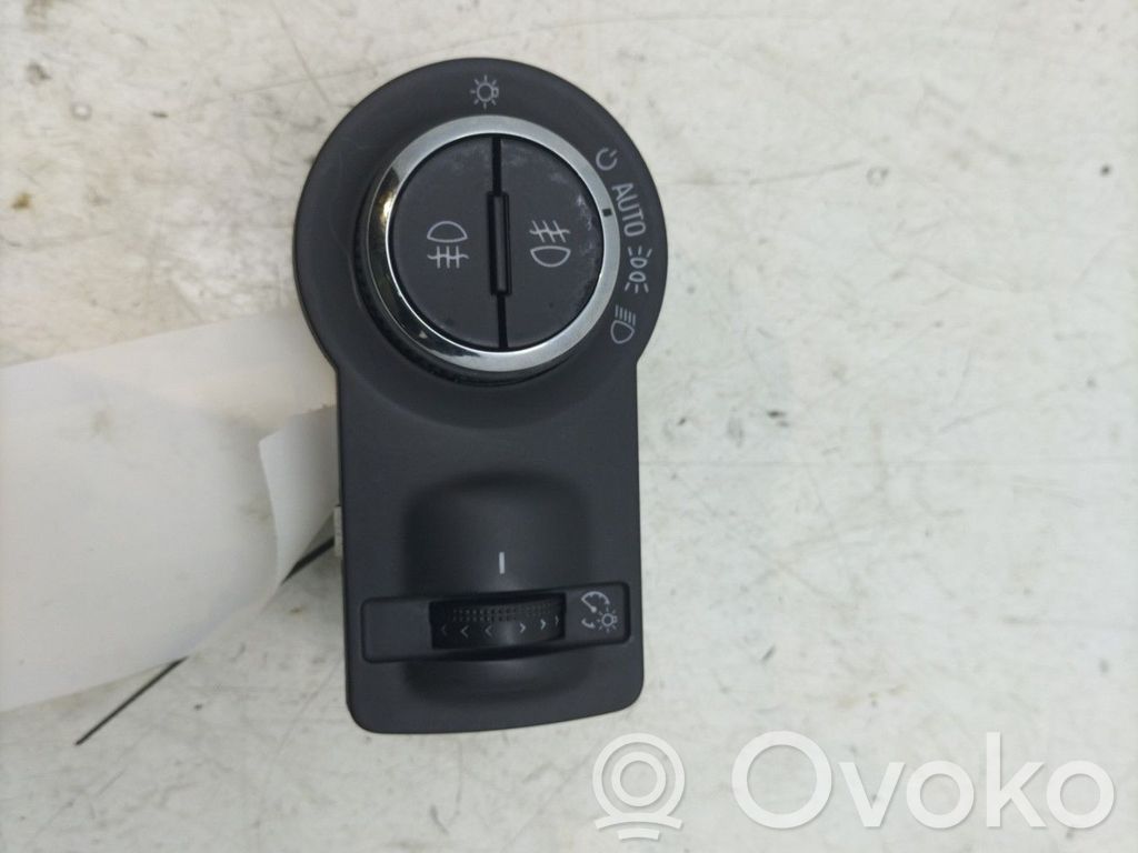 Interruptor de luz   22901659