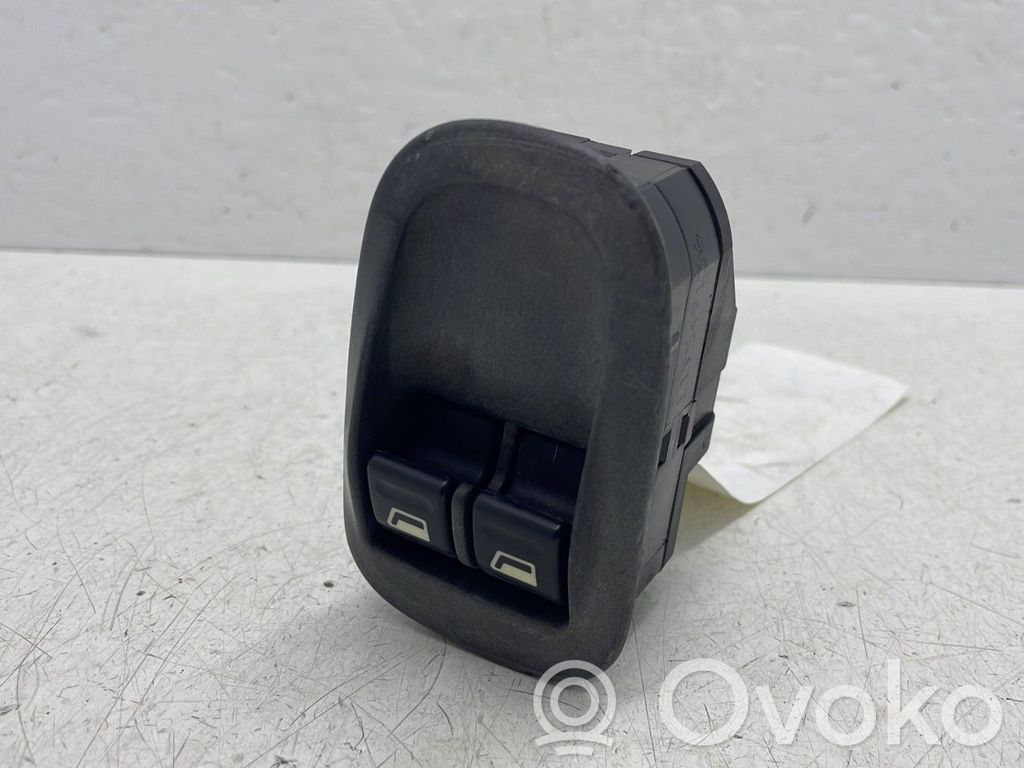 Electric window control switch   6552WL
