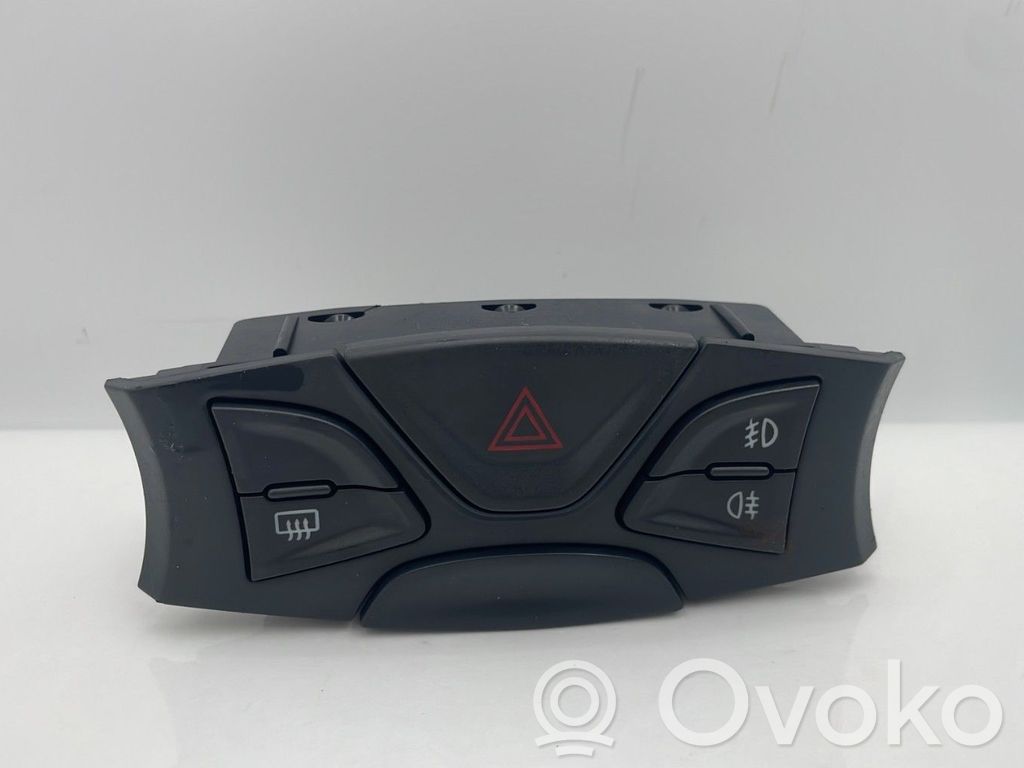 Ford Ka Hazard light switch 
