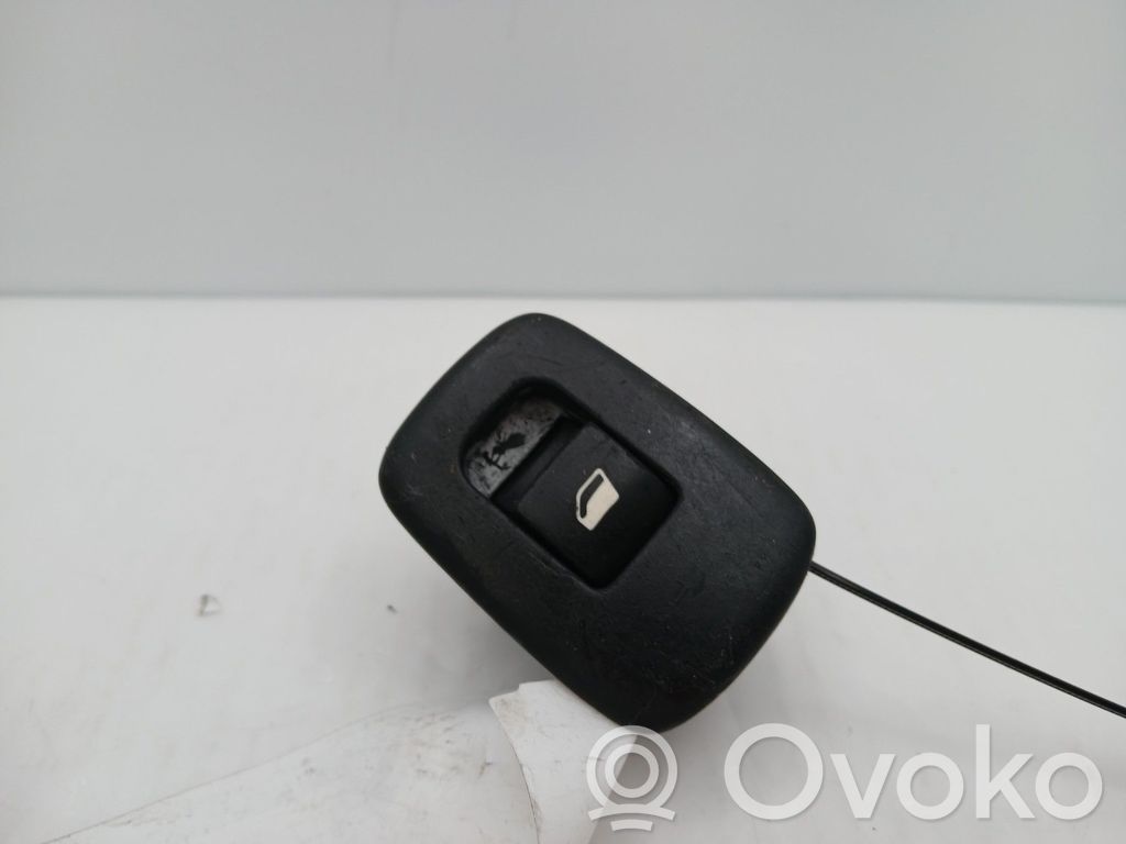 Electric window control switch   96637535XT