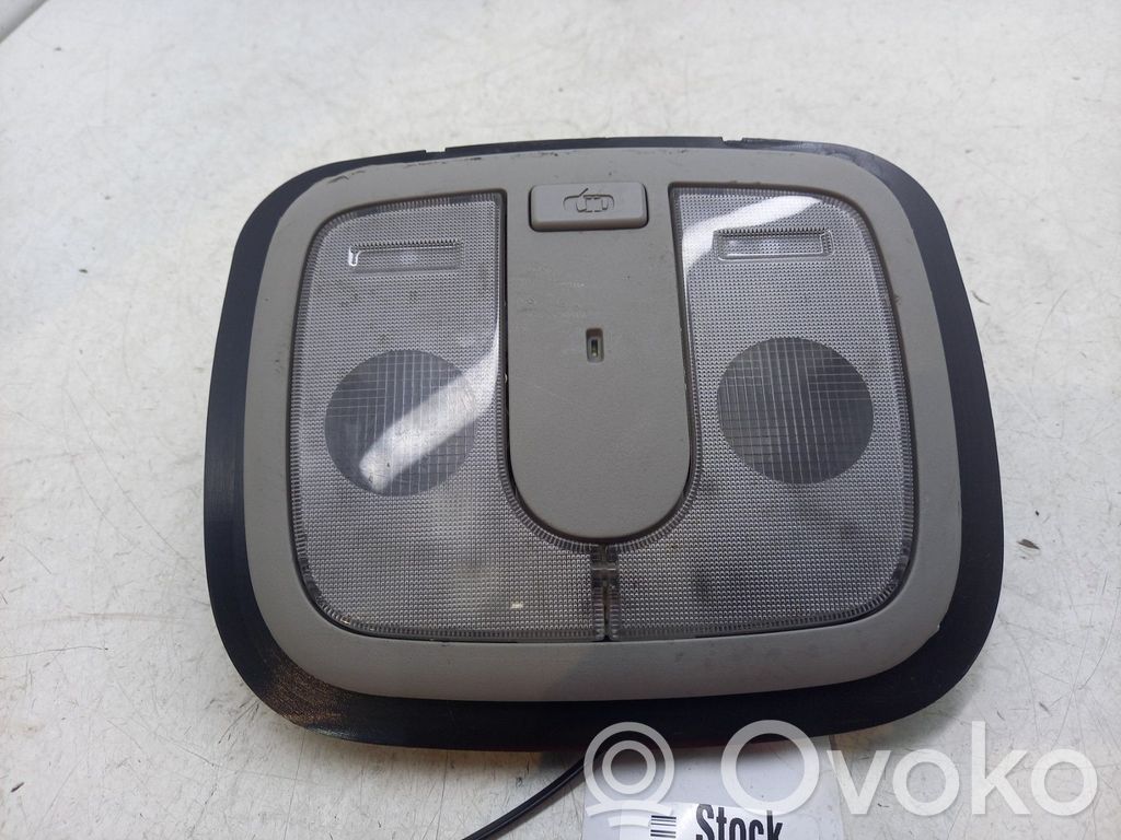 KIA Rio Etuistuimen valo 