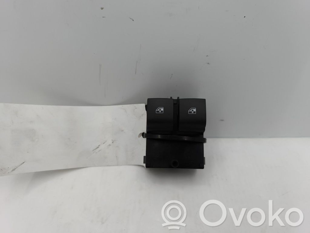 Electric window control switch   13360335