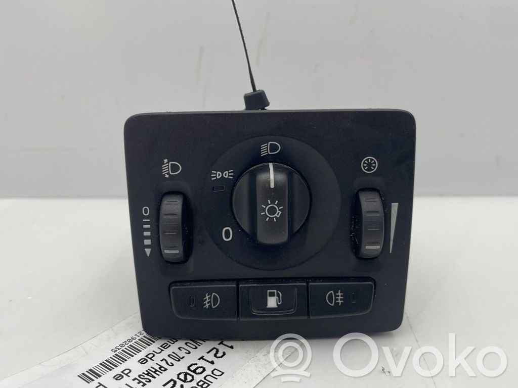 Light switch   30739300