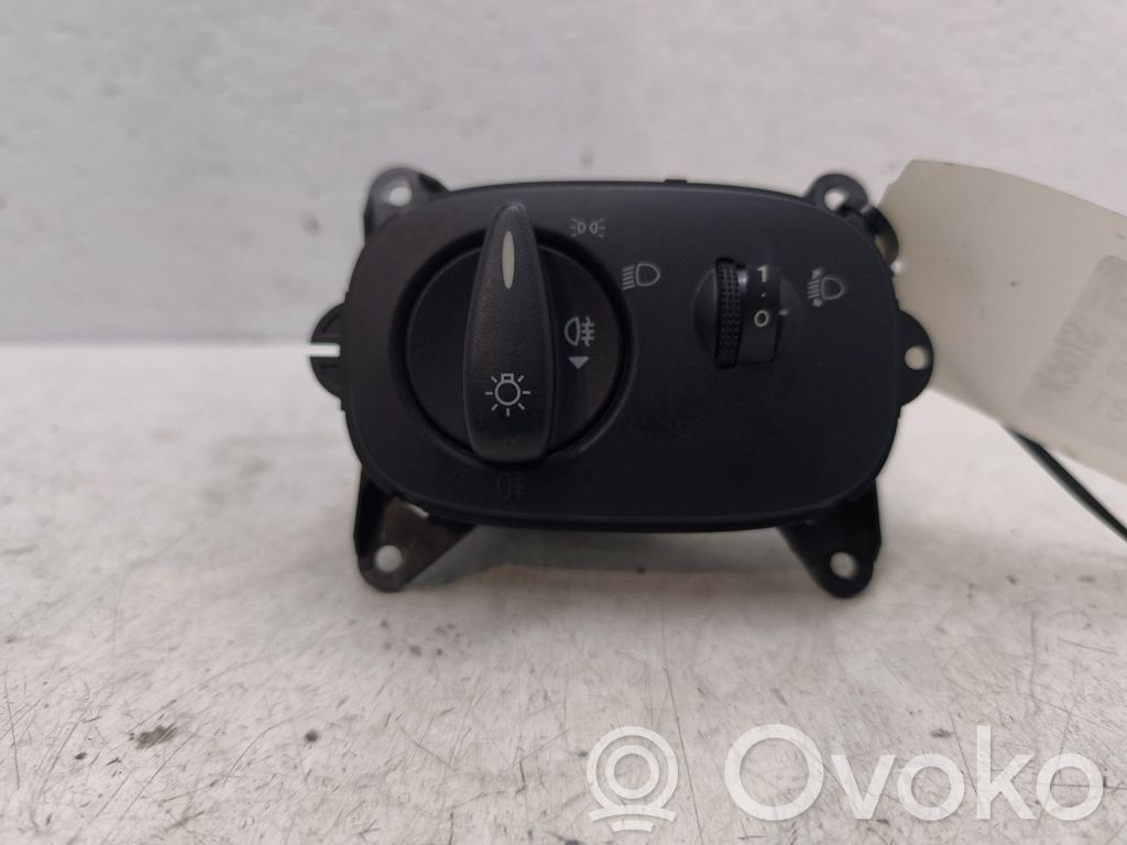 Light switch   YC1T13A024BB