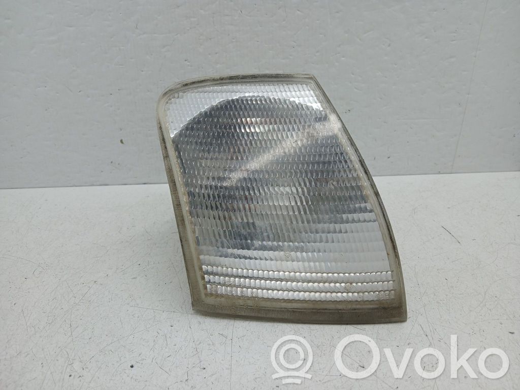 Ford Escort Front fender indicator light 