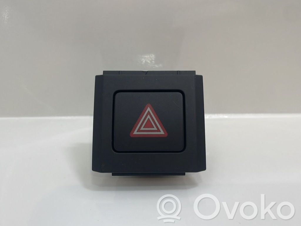 Botón interruptor de luz de peligro   8W0941509A5PR