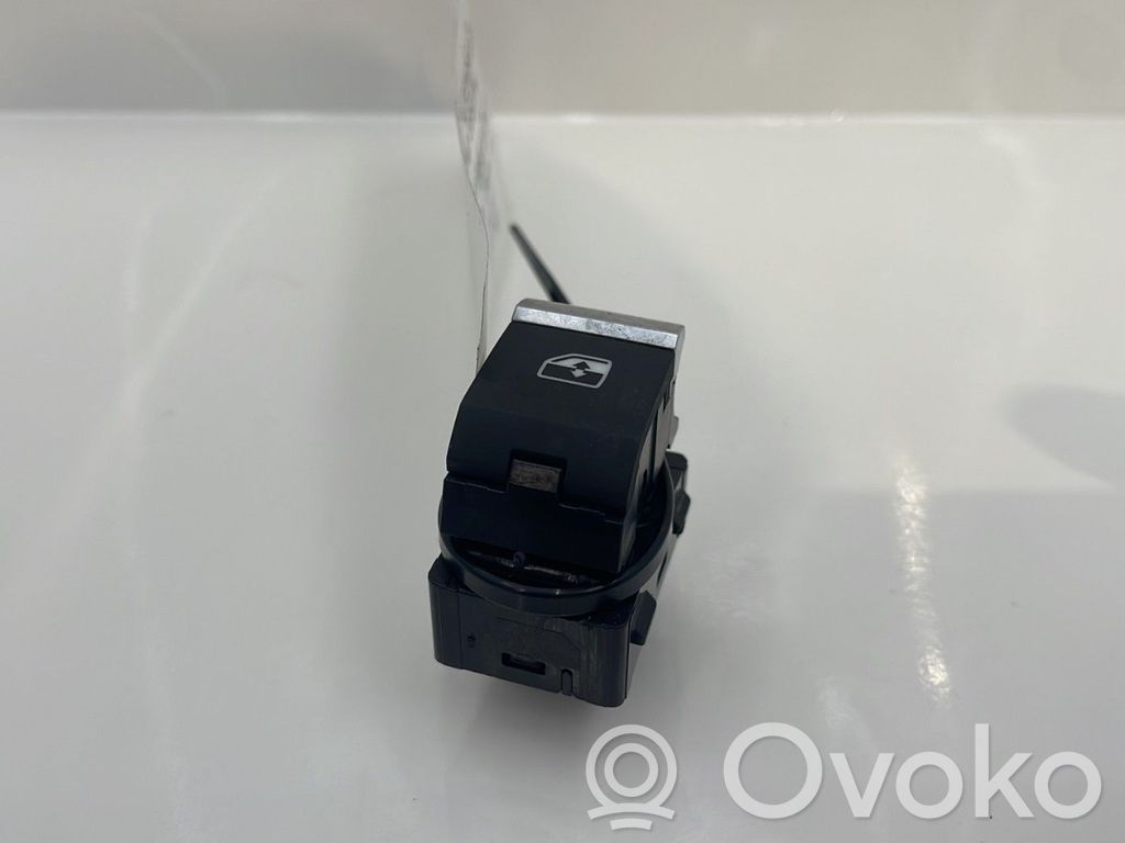 Electric window control switch   4M09598555PR