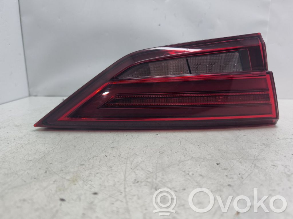 Audi A3 S3 8V Takaluukun takavalot 