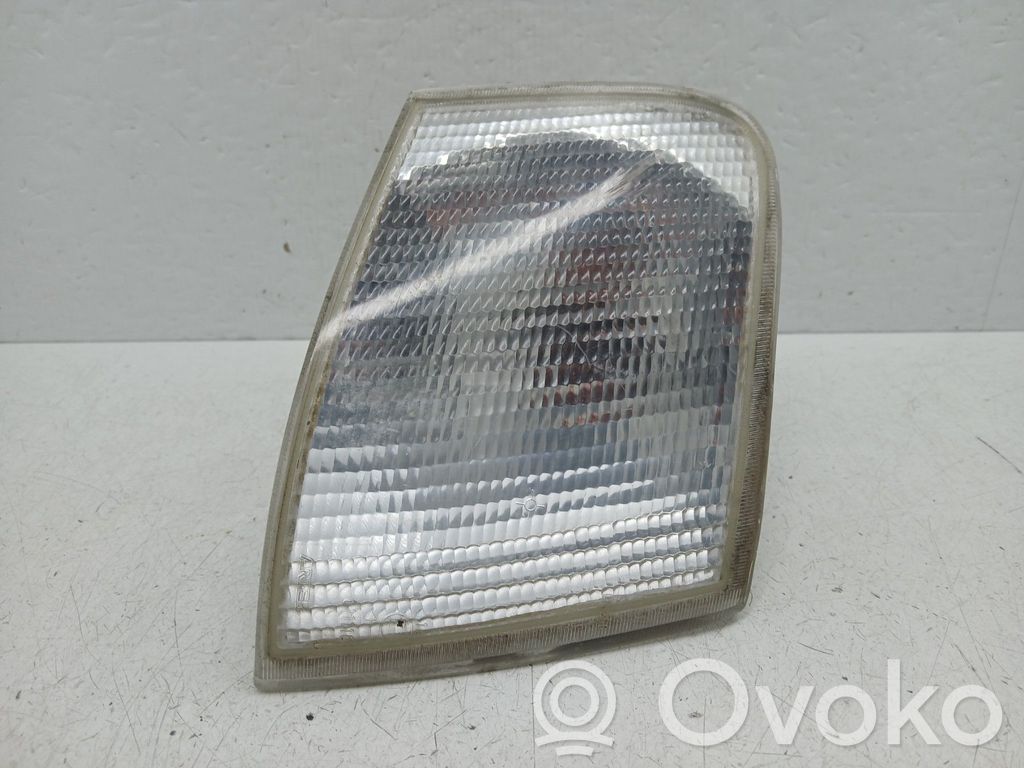 Front fender indicator light   1058196