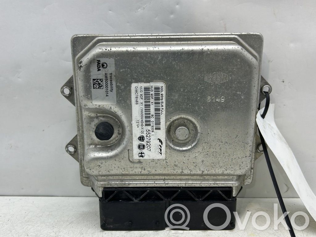 Fiat 500L Engine control unit/module 