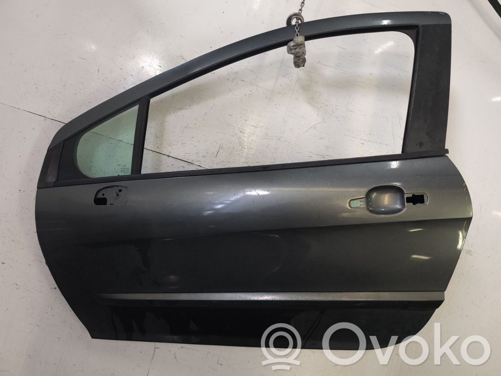Puerta delantera   9002Z2