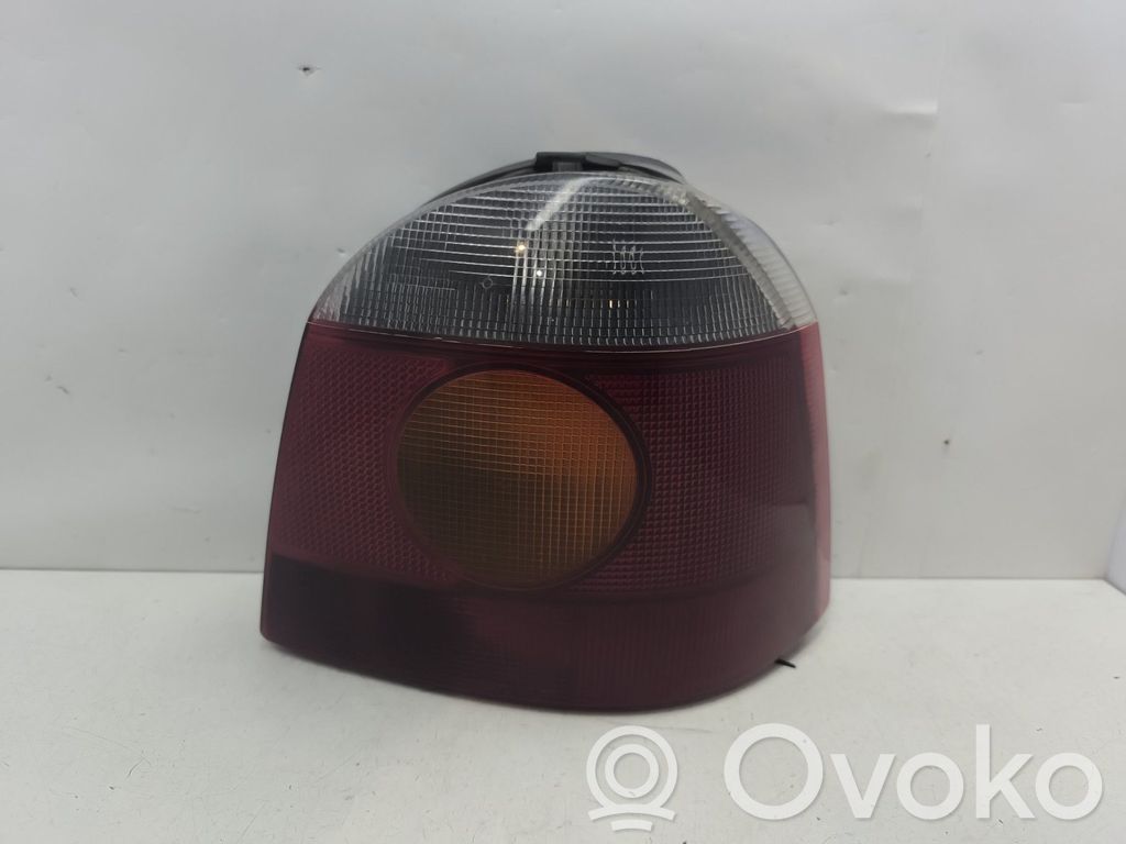 Renault Twingo I Luz trasera/de freno 