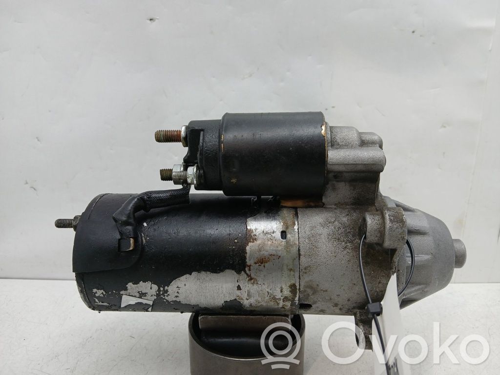 Starteris   148999402R